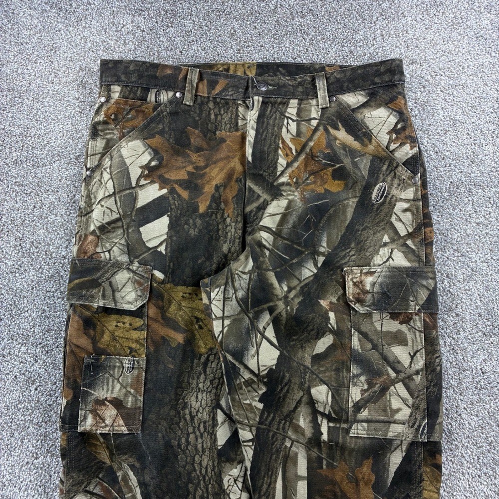Vintage Wrangler RealTree Camo Cargo Pants Mens 36x30 Cotton Hardwoods Hunting - Picture 2 of 6